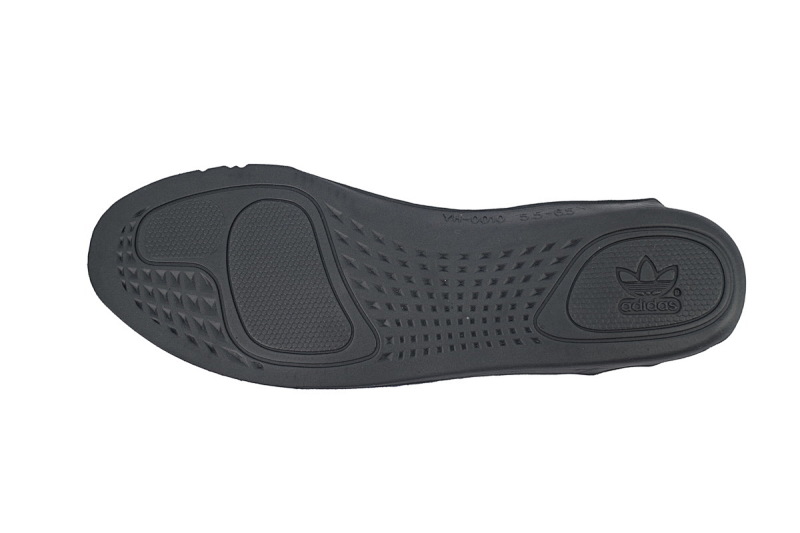 【DA7LW】比斯黑3774 阿迪达斯 LW版巴斯夫椰子350 V2  GW3774 adidas Yeezy Boost 350 V2 MX Rock