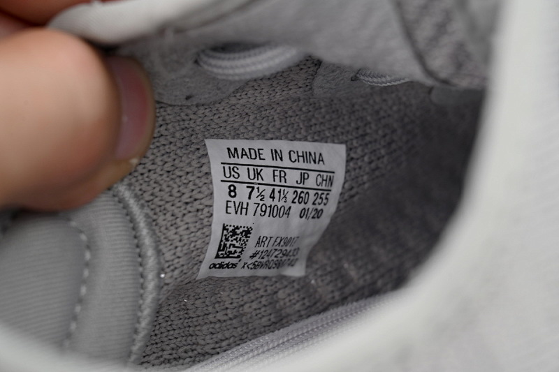 yupoo_359119_e2b1c2aa.jpg 【DA7LW】尾灯9017 阿迪达斯 LW版巴斯夫椰子350 V2 FX9017 adidas Yeezy Boost 350 V2 “Tail Light”