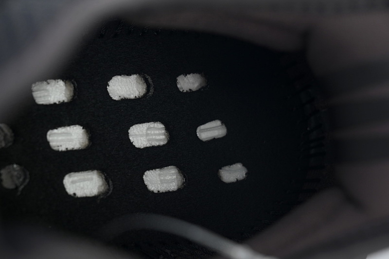 【DA7LW】黑天使9006 阿迪达斯 LW版巴斯夫椰子350 V2 FU9006 Adidas Yeezy 350 Boost V2 “Black”