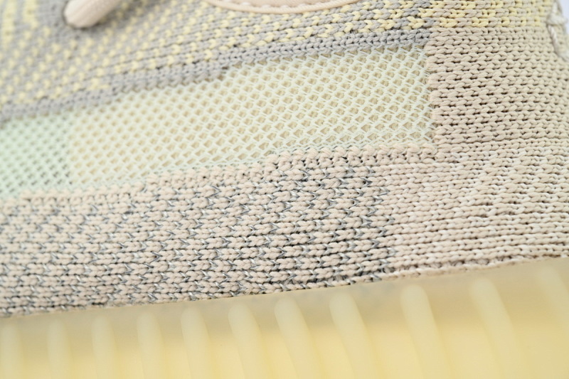 【DA1LW】天鹅满星5318 阿迪达斯 LW版巴斯夫椰子350 V2 FW5318 Adidas Yeezy 350 Boost V2 "Citrin Reflective"
