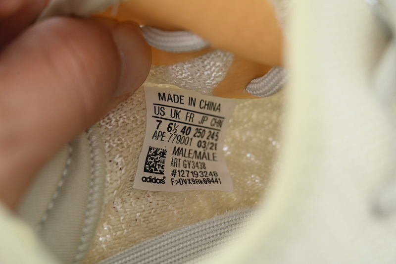 【DA1LW】北极光3438 阿迪达斯 LW版巴斯夫椰子350 V2  GY3438 Adidas Yeezy Boost 350 V2 Light UV Sensitive