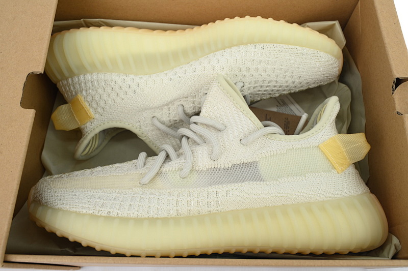【DA1LW】北极光3438 阿迪达斯 LW版巴斯夫椰子350 V2  GY3438 Adidas Yeezy Boost 350 V2 Light UV Sensitive