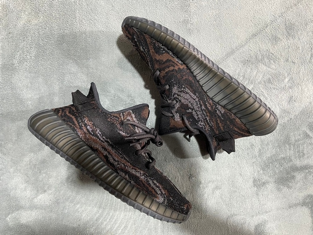 【AA1AH】比斯黑3774  本地版阿迪达斯椰子350二代真爆米花 GW3774 adidas Yeezy Boost 350 V2 MX Rock