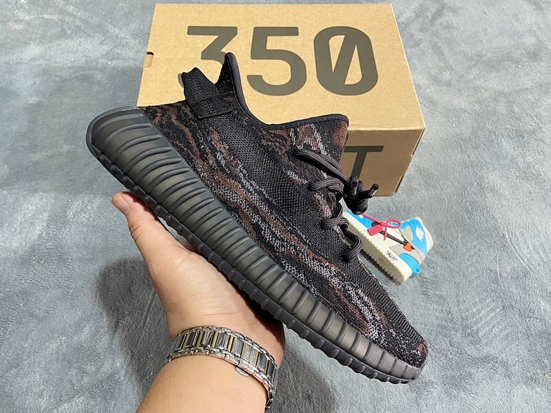 【AA1AH】比斯黑3774  本地版阿迪达斯椰子350二代真爆米花 GW3774 adidas Yeezy Boost 350 V2 MX Rock