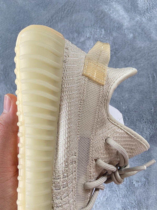 【AA1AH】白极光 温变3438 本地版阿迪达斯椰子350二代真爆米花  GY3438 Adidas Yeezy Boost 350 V2 Light UV Sensitive