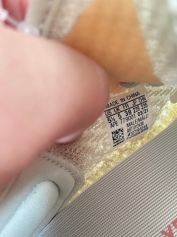 【AA1AH】白极光 温变3438 本地版阿迪达斯椰子350二代真爆米花  GY3438 Adidas Yeezy Boost 350 V2 Light UV Sensitive