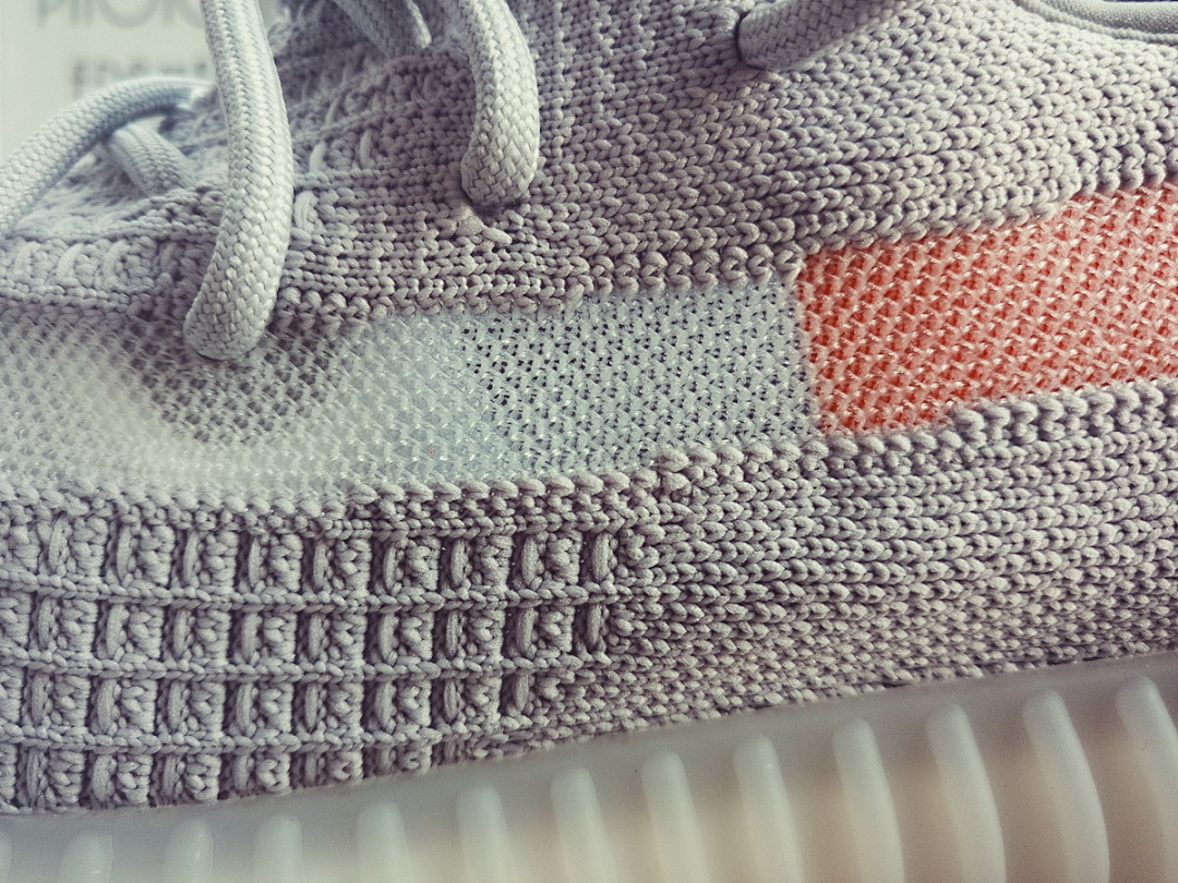 yupoo_361843_5b79be33.jpg 【AB1AH】尾灯9017 阿迪达斯椰子350二代 本地真爆米花 FX9017 adidas Yeezy Boost 350 V2 “Tail Light”Real Boost