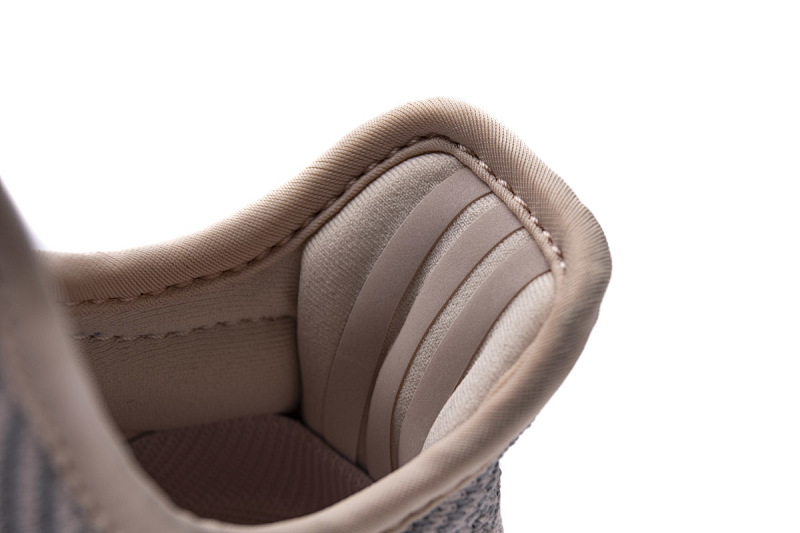 yupoo_362352_3346f67d.jpg 【AB1AH】银粉5578 本地版真爆米花 椰子Adidas Yeezy 350 Boost V2 "Synth" FV5578