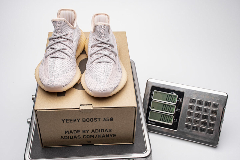yupoo_362352_3fee45b5.jpg 【AB1AH】银粉5578 本地版真爆米花 椰子Adidas Yeezy 350 Boost V2 "Synth" FV5578