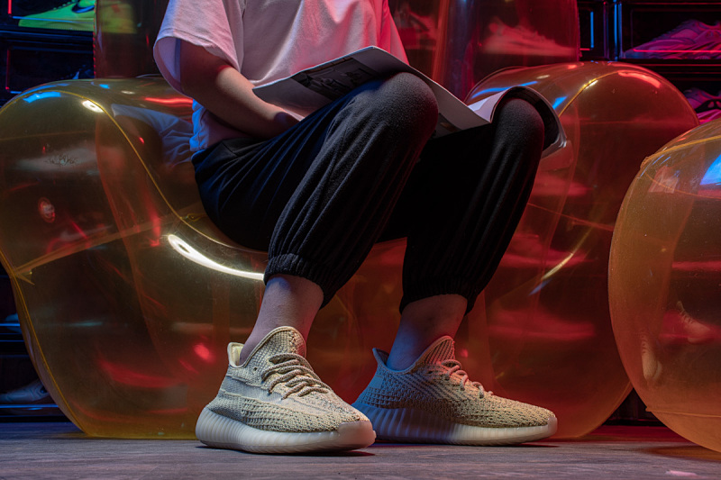 yupoo_362426_39183766.jpg 【AB1AH】丁黄星3255 本地版真爆米花 椰子Adidas Yeezy 350 Boost V2 "Antlia Reflective" FV3255