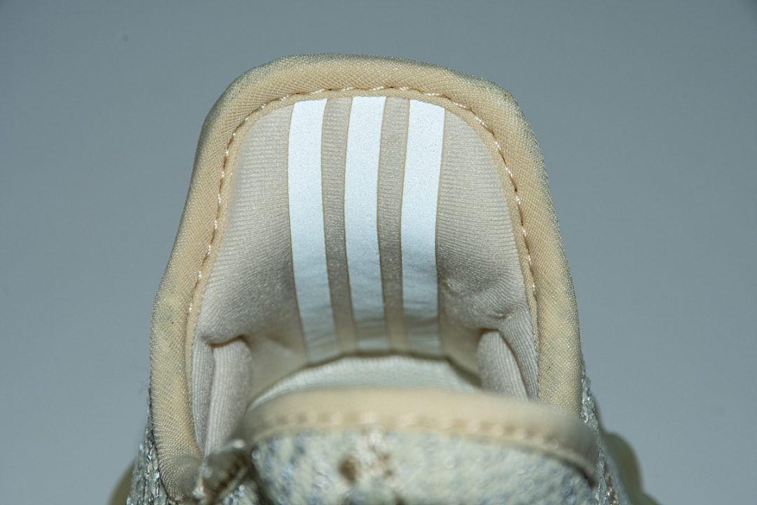 yupoo_362472_2620a956.jpg 【AB1AH】须白满天星3254 本地版真爆米花 椰子Adidas Yeezy 350 Boost V2 "Lundmark Reflective" FV3254