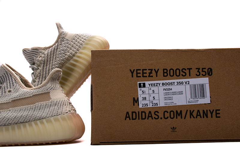 yupoo_362472_6cc3adf4.jpg 【AB1AH】须白满天星3254 本地版真爆米花 椰子Adidas Yeezy 350 Boost V2 "Lundmark Reflective" FV3254