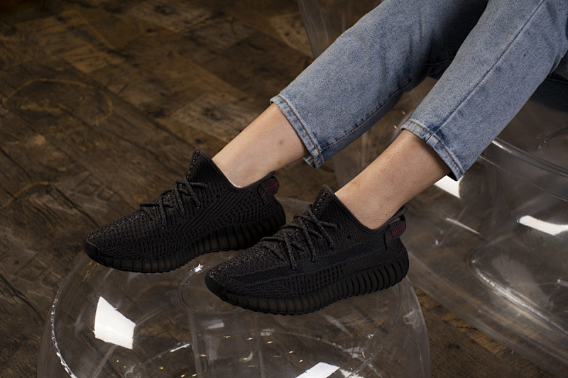 yupoo_362558_442da2ed.jpg 【AB1AH】黑天使9006 本地版椰子Adidas Yeezy 350 Boost V2 “Black” FU9006