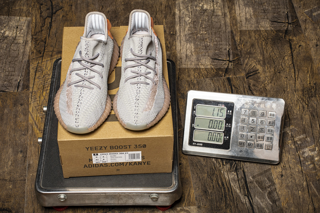 【AB1AH】欧洲 7492   Adidas Yeezy Boost 350 V2 “True Form”EG7492