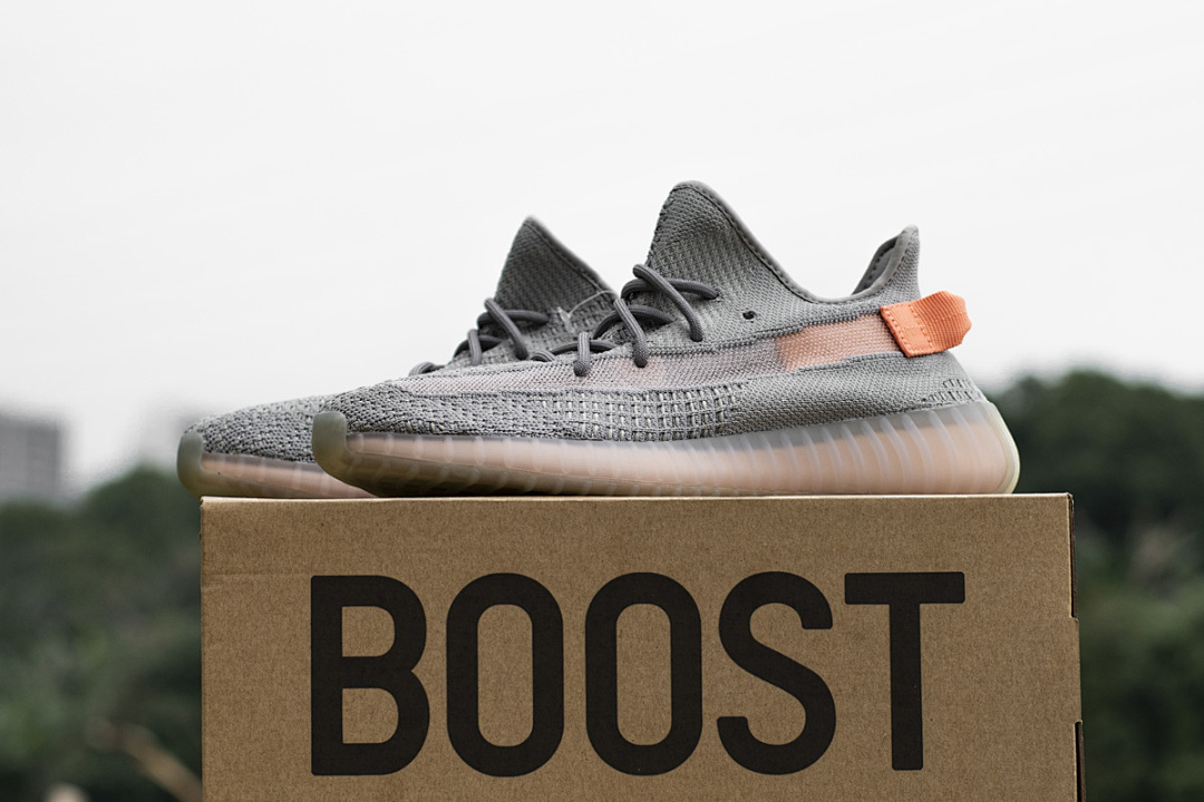 【AB1AH】欧洲 7492   Adidas Yeezy Boost 350 V2 “True Form”EG7492