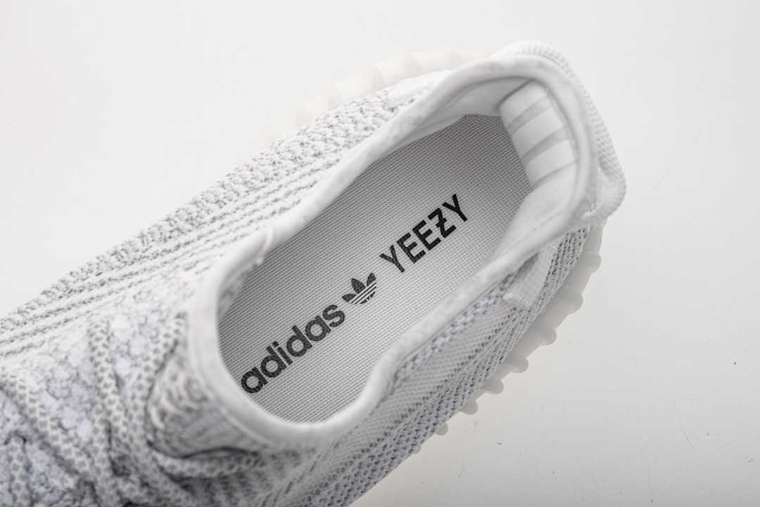 【AB1AH】白满天星2367   椰子Adidas Yeezy 350 Boost V2 “Static Reflective”  EF2367