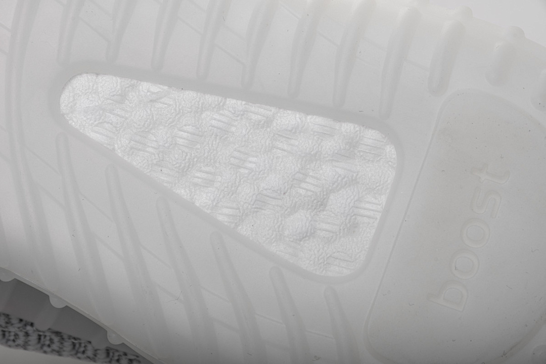 【AB1AH】白满天星2367   椰子Adidas Yeezy 350 Boost V2 “Static Reflective”  EF2367