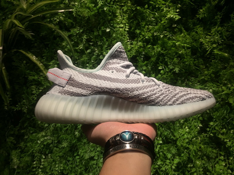 yupoo_363168_7a9c72a5.jpg 【AB1AH】冰蓝浅灰7571 本地真爆米花Adidas Yeezy Boost 350 V2 "Blue Tint” B37571