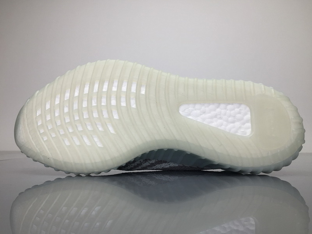 yupoo_363168_f5989f81.jpg 【AB1AH】冰蓝浅灰7571 本地真爆米花Adidas Yeezy Boost 350 V2 "Blue Tint” B37571
