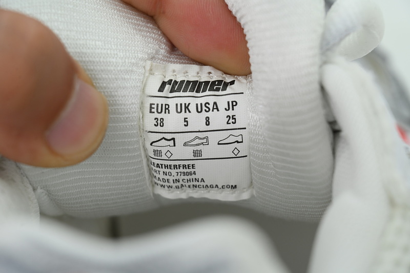 yupoo_363268_945adaad.jpg 【EA5LJ】白灰红-1 巴黎世家2.0 779064 W3RXP 9160 Balenciaga Wms running shoes "white grey red"