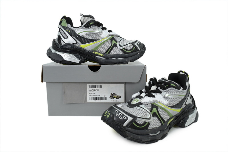 yupoo_363292_059d3650.jpg 【EA5LJ】黑绿-15 巴黎世家2.0 779064 W3RXP 2315 Balenciaga Wms running shoes in black and green