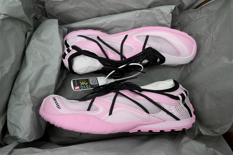 【CA0LJ】粉黑A-3 巴黎世家25代绑带款减震运动跑步鞋 865868 WSTBL 5010 Balenciaga Wmns Radar Slip-On 'Pink Black'