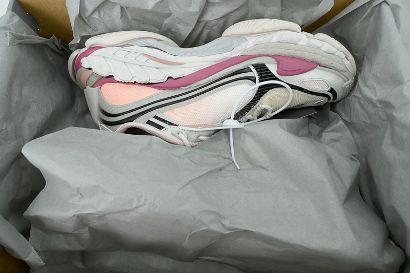 【CA0P7】灰紫 巴黎世家24代老爹鞋 865851 WTR2G 6800 Balenciaga Wmns Triple S 2 'Gradient Purple'