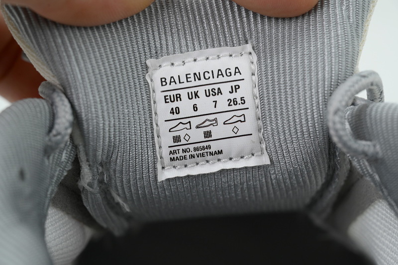 【CA0P7】灰黑 巴黎世家24代老爹鞋 865849 WTR2G 1800 Balenciaga Triple S 2 'Gradient Grey'