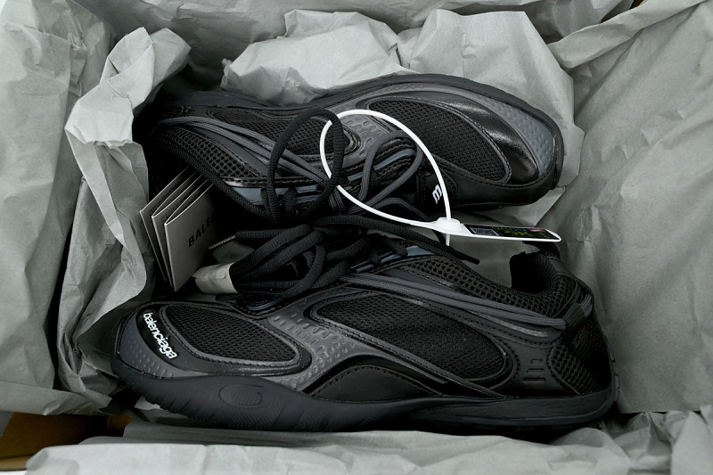 【CA0LJ】全黑-2 巴黎世家25代减震运动跑步鞋  865703WSTEO 1011 Balenciaga Radar 'Black Grey'