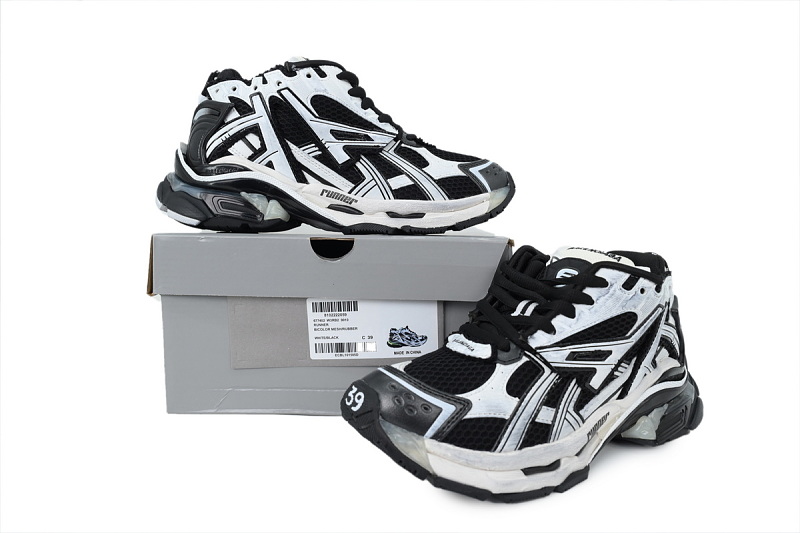 【EA1LJ】黑白-5 巴黎世家7代灯鞋减震运动跑步鞋 853225 WRNLD 9010 Balenciaga Runner Black and White