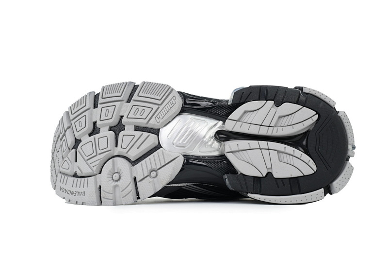 yupoo_364372_4180376d.jpg 【CA1P7】黑银 巴黎世家7.5代减震运动跑步鞋 Balenciaga Runner Sneaker 'Black Silver'