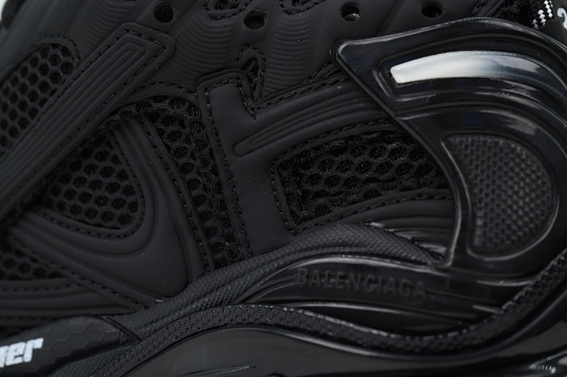 yupoo_364660_04e94cc9.jpg 【CA1P7】全黑 巴黎世家7.5代减震运动跑步鞋 Balenciaga Runner Sneaker 'Black'