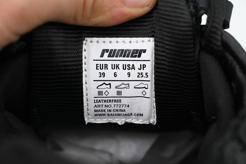 yupoo_364660_082221de.jpg 【CA1P7】全黑 巴黎世家7.5代减震运动跑步鞋 Balenciaga Runner Sneaker 'Black'