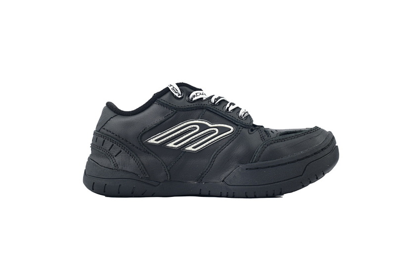 【DA5LJ】黑色-2 巴黎18代 841765 WCURB 1000 Balenciaga HAMPTONS WORN-OUT Black