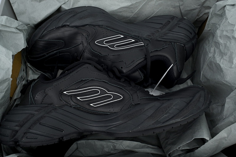 【DA5LJ】全黑-2 巴黎世家16代新款 825418 WDTSC 1000 Balenciaga Black