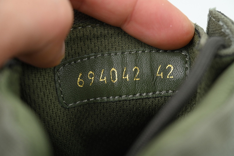 【EA7ET】军绿 巴黎世家 厚底马丁靴休闲军靴德比靴鞋 Balenciaga Strike Military Green