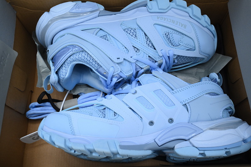 【DA0P7】天空蓝有灯 巴黎3代灯鞋 Balenciaga Track Sneaker Blue