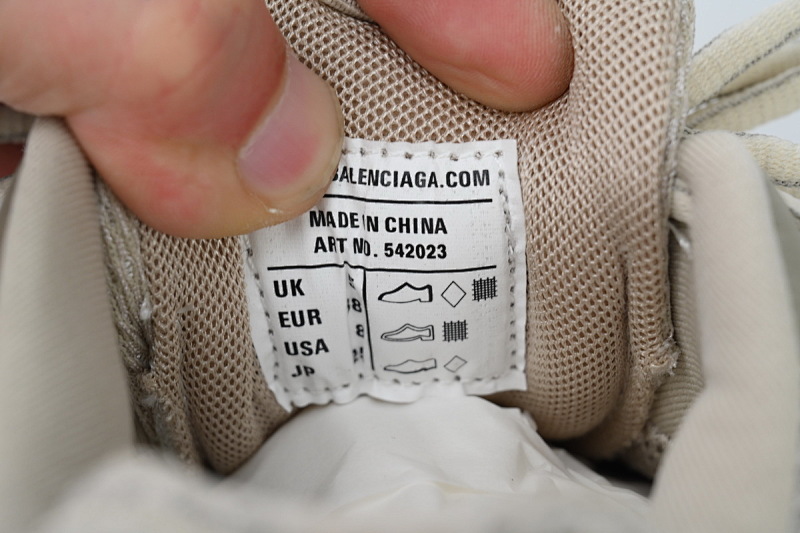 【DA0P7】白沙灰 巴黎3代时尚复古低帮跑鞋 542436 W3FE4 9697 Balenciaga Track Sneaker White Gray