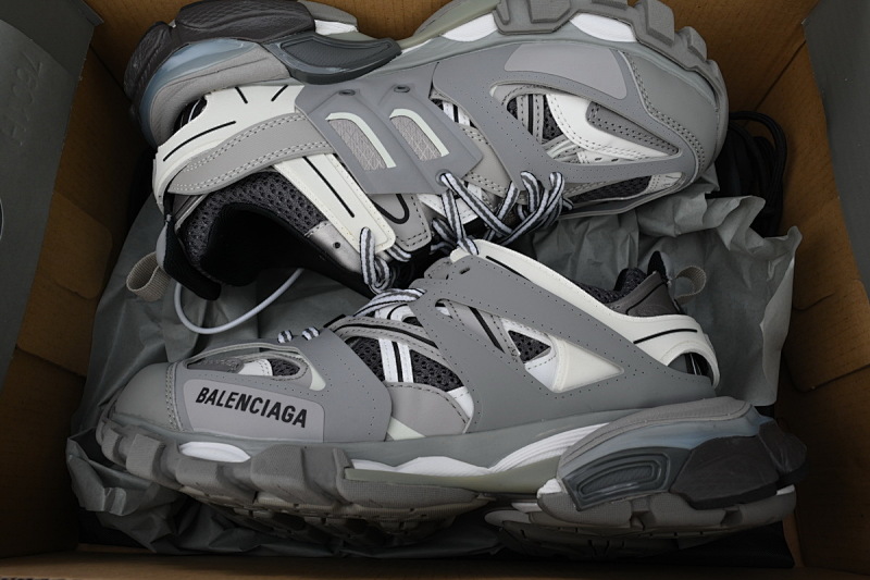 【DA0P7】灰白黑 巴黎3代时尚复古低帮跑鞋 Balenciaga Track Sneaker Grey White Black