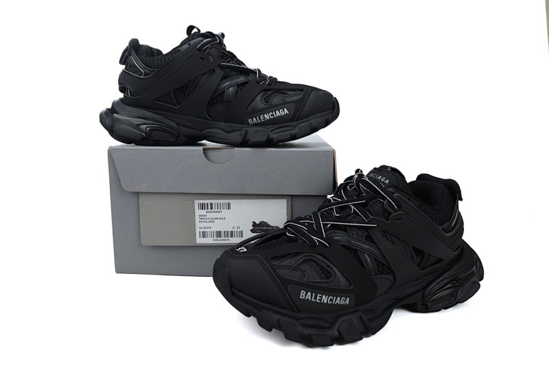 【DA0P7】黑色-1 巴黎3代时尚复古低帮跑鞋 Balenciaga Track Sneaker Black