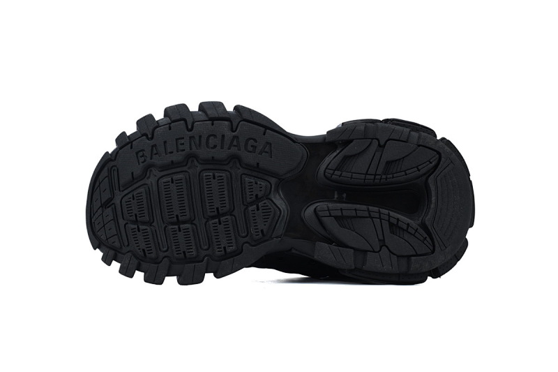 【DA0P7】全黑 巴黎3代时尚复古低帮跑鞋 Balenciaga Track Sneaker Black