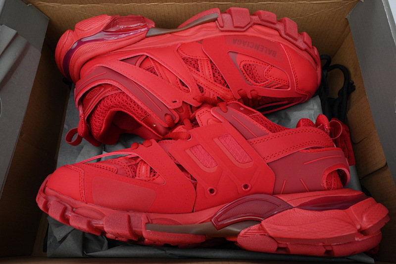 【DA0P7】大红 巴黎3代时尚复古低帮跑鞋 Balenciaga Track Sneaker Bright Red