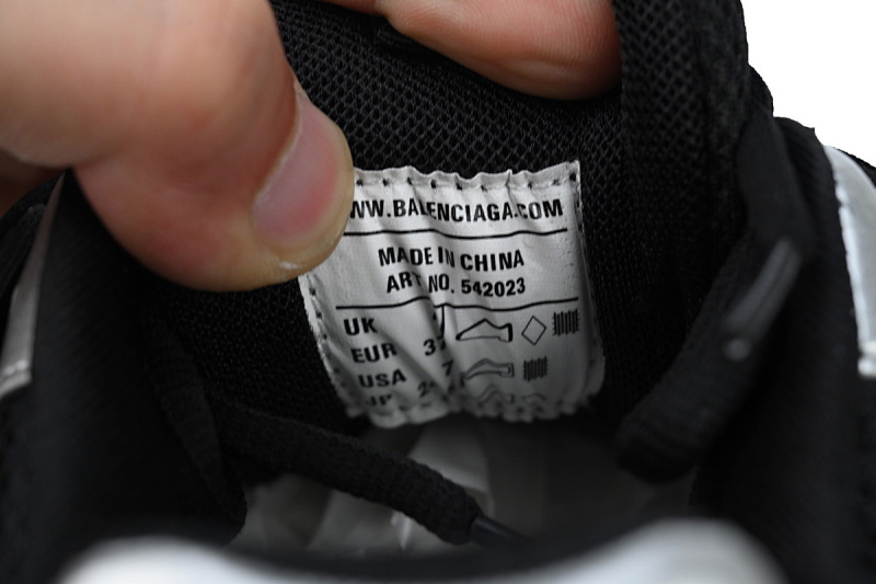 【DA0P7】黑银 巴黎3代时尚复古低帮跑鞋 Balenciaga Track Sneaker Black Silver
