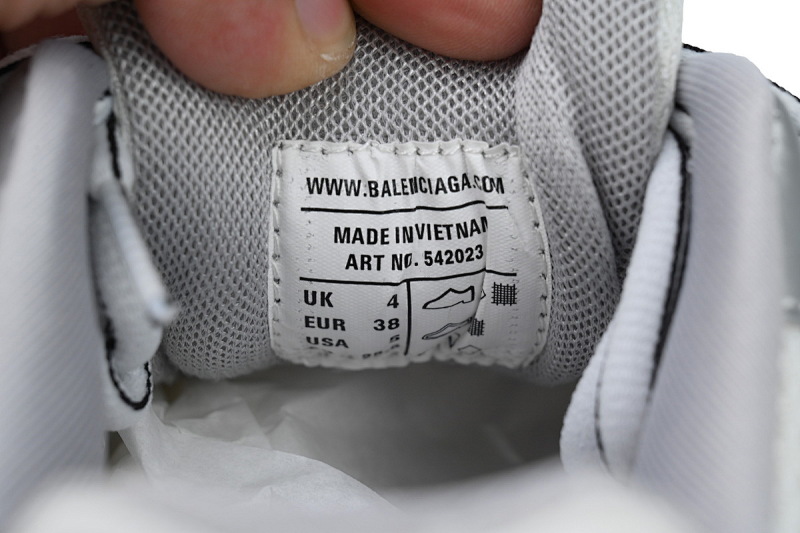 【DA0P7】白灰黑 巴黎3代时尚复古低帮跑鞋 Balenciaga Track Sneaker White Gray Black