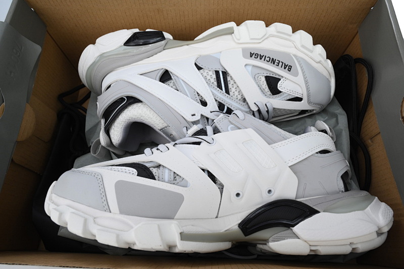 【DA0P7】白灰黑 巴黎3代时尚复古低帮跑鞋 Balenciaga Track Sneaker White Gray Black