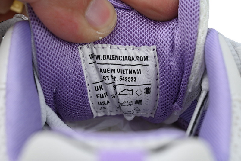 【DA0P7】白紫 巴黎3代时尚复古低帮跑鞋 Balenciaga Track Sneaker White Purple