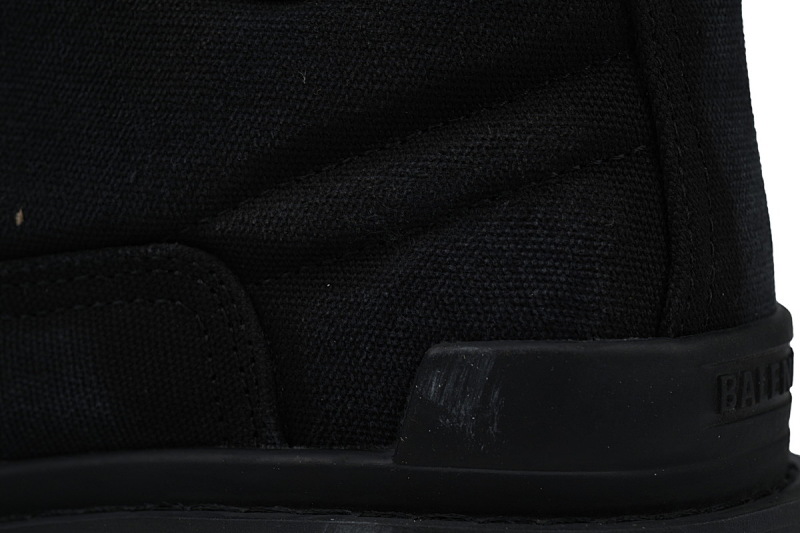 【EA7ET】黑色 巴黎世家 厚底马丁靴休闲军靴德比靴鞋 Balenciaga Strike Black