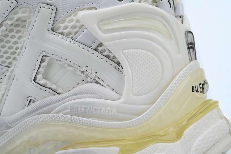 yupoo_367463_eae6dbc1.jpg 【CA1P7】全白 巴黎世家7代减震运动跑步鞋 677402 W3RB1 9000 Balenciaga Runner White