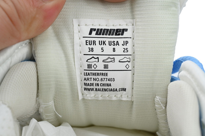 【CA1P7】白浅蓝 巴黎世家7代减震运动跑步鞋 677402 W3RB2 9744 Balenciaga Runner White Light Blue