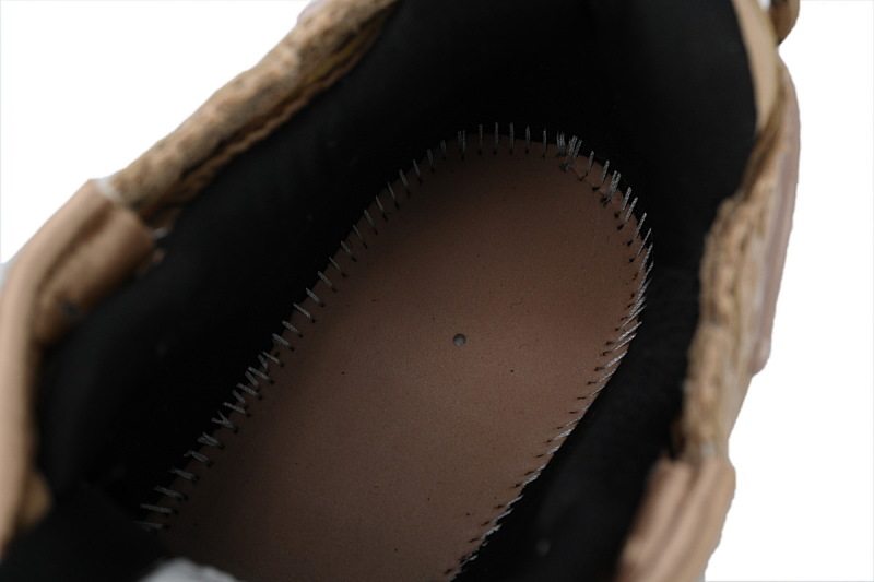 【CA1P7】黑褐色 巴黎世家7代减震运动跑步鞋 677402 W1RA8 0125 Balenciaga Dark Brown